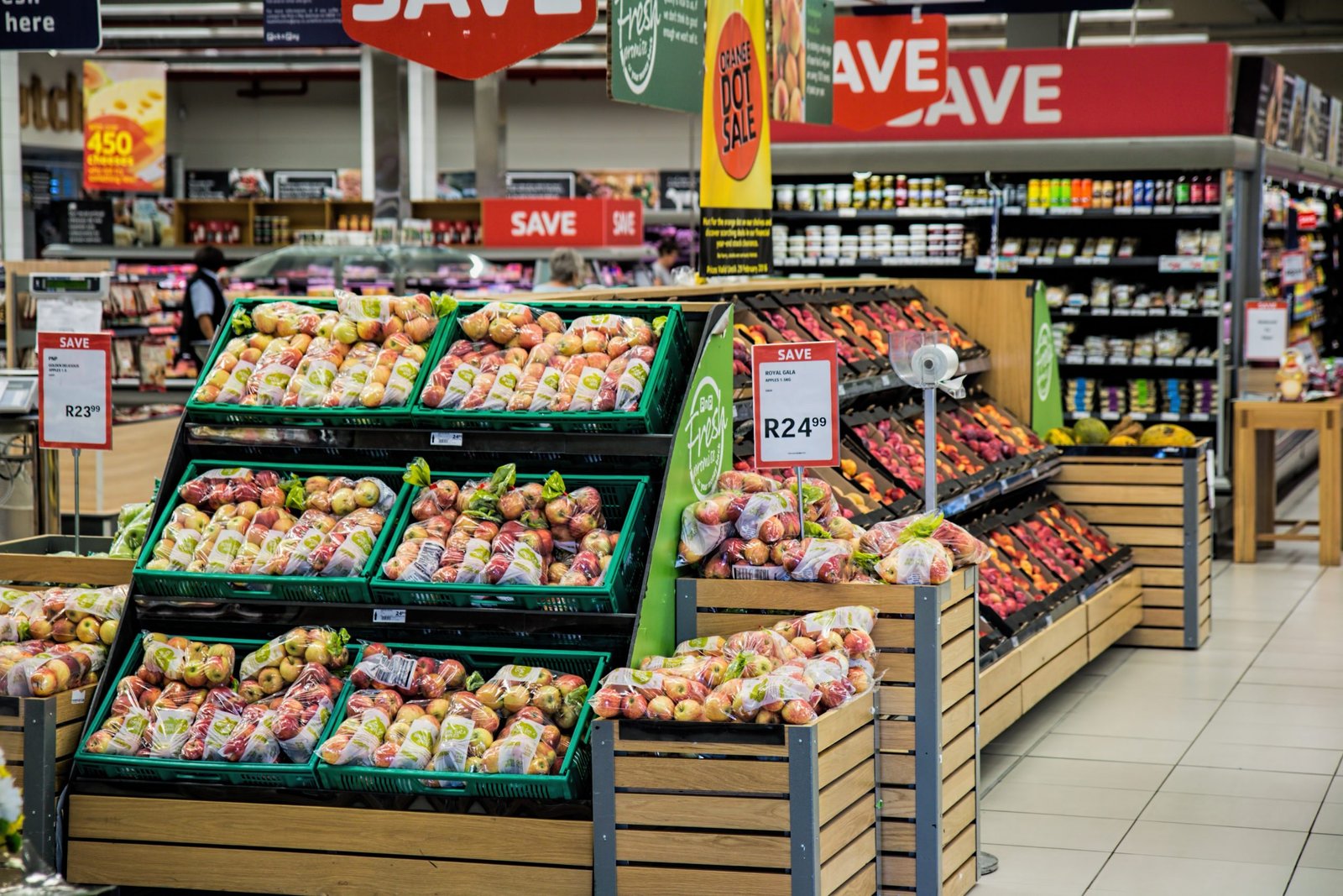 which-grocery-stores-price-match-in-canada